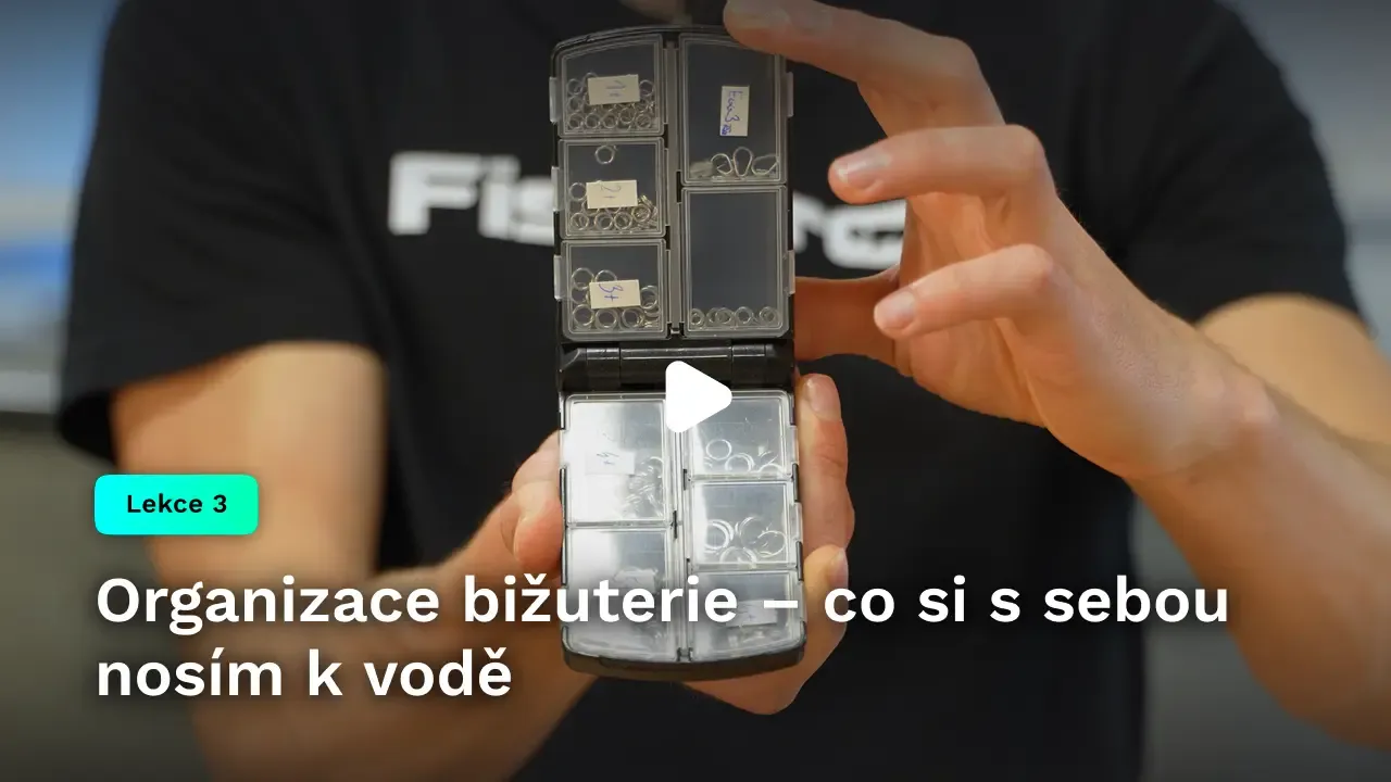 Organizace bižuterie – co si s sebou nosím k vodě